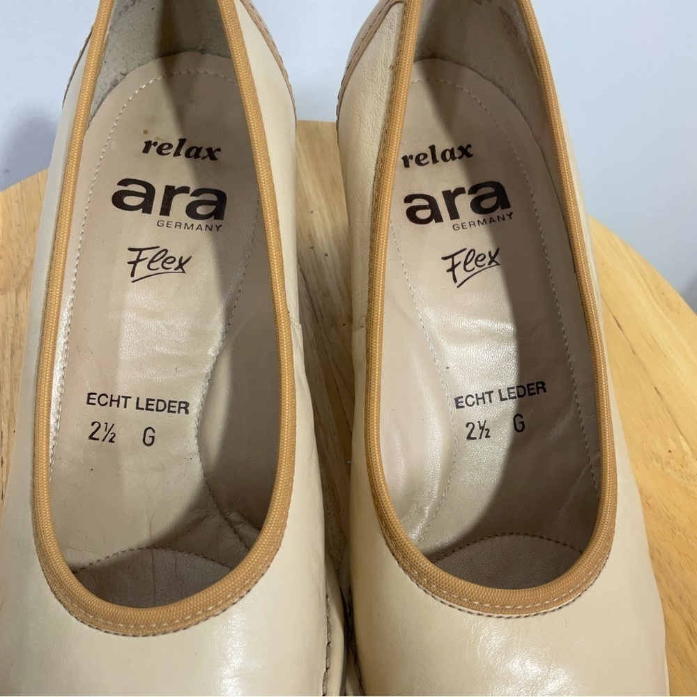 ARA Flex Shoes Leather Cream And Camel Relax Spectator Pumps Low Heels Size 5 - Picture 5 of 8
